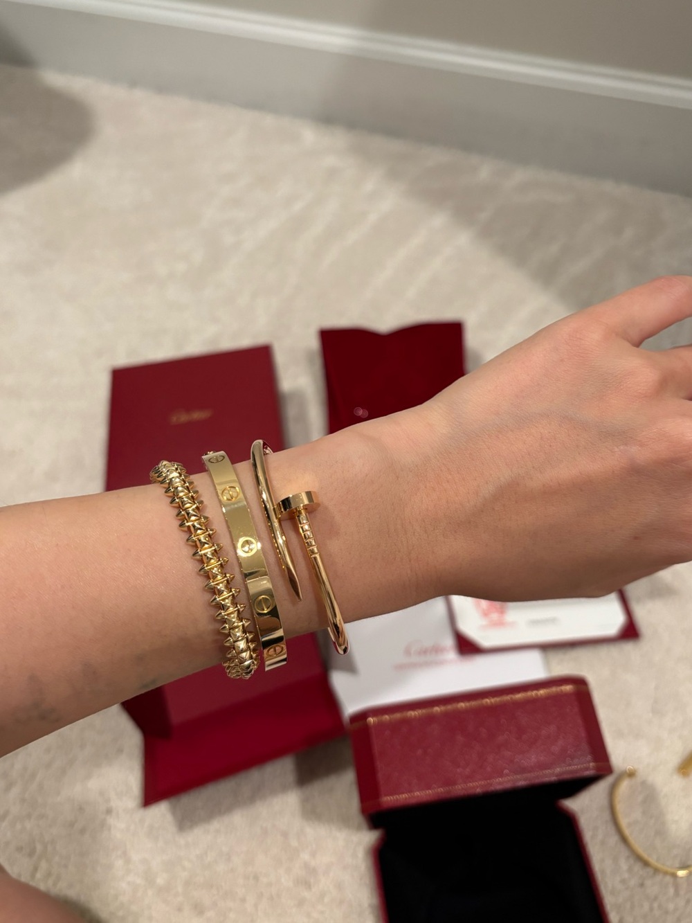 Cartier Love Bracelet, Classic Yellow Gold - Picture 5 of 5